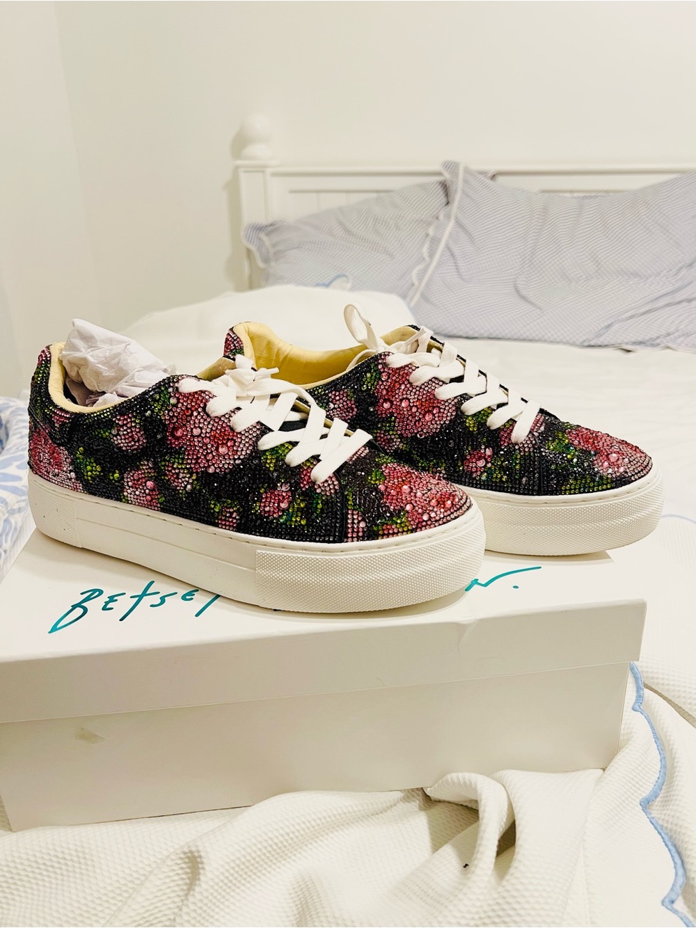 Betsey Johnson SB SINDEY Black Floral Crystal Platform Sneakers - Picture 4 of 13